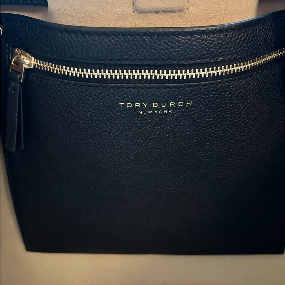 Tory Burch Romy Tote Bag - Picture 7 of 7